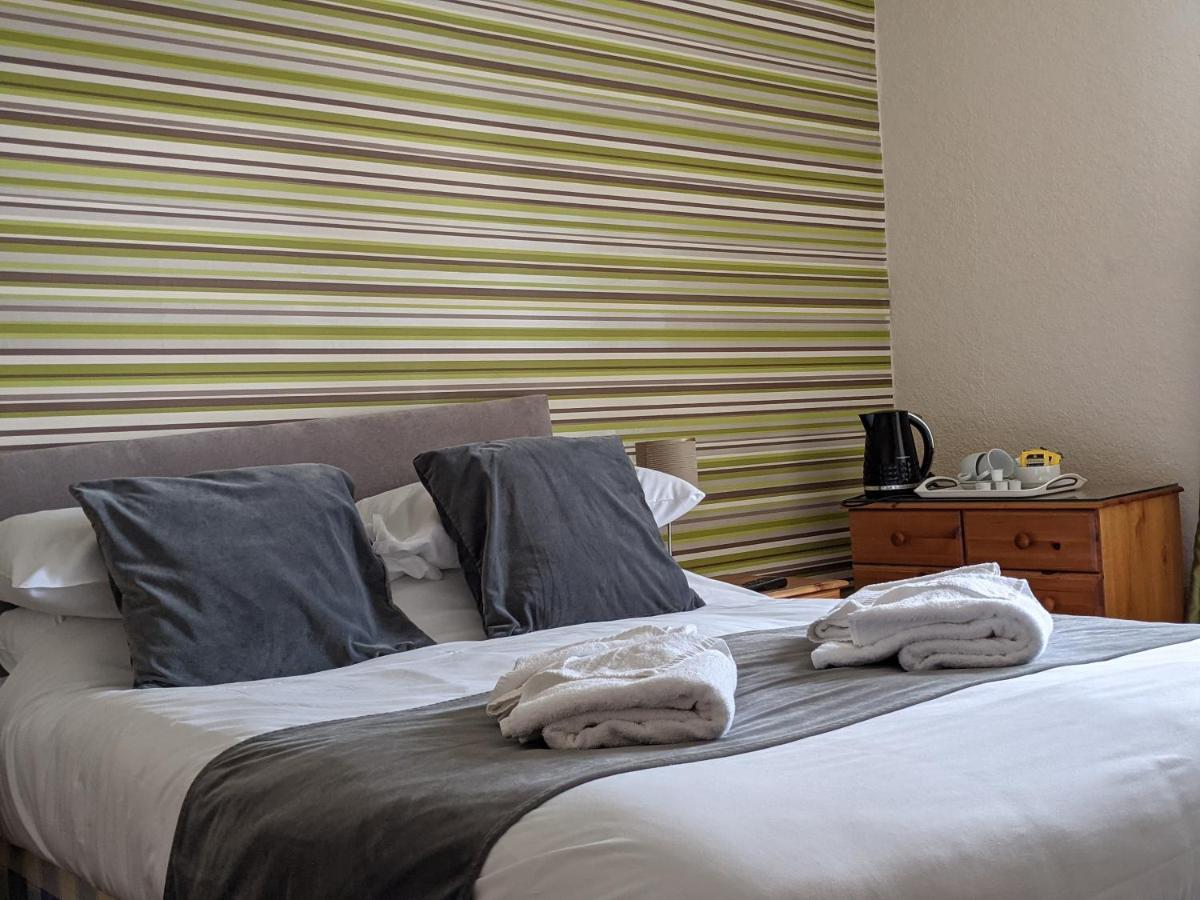 Langholm Crown Hotel חדר תמונה